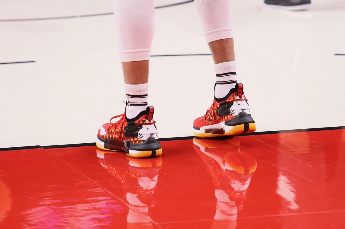 Casey Holdahl tweet media