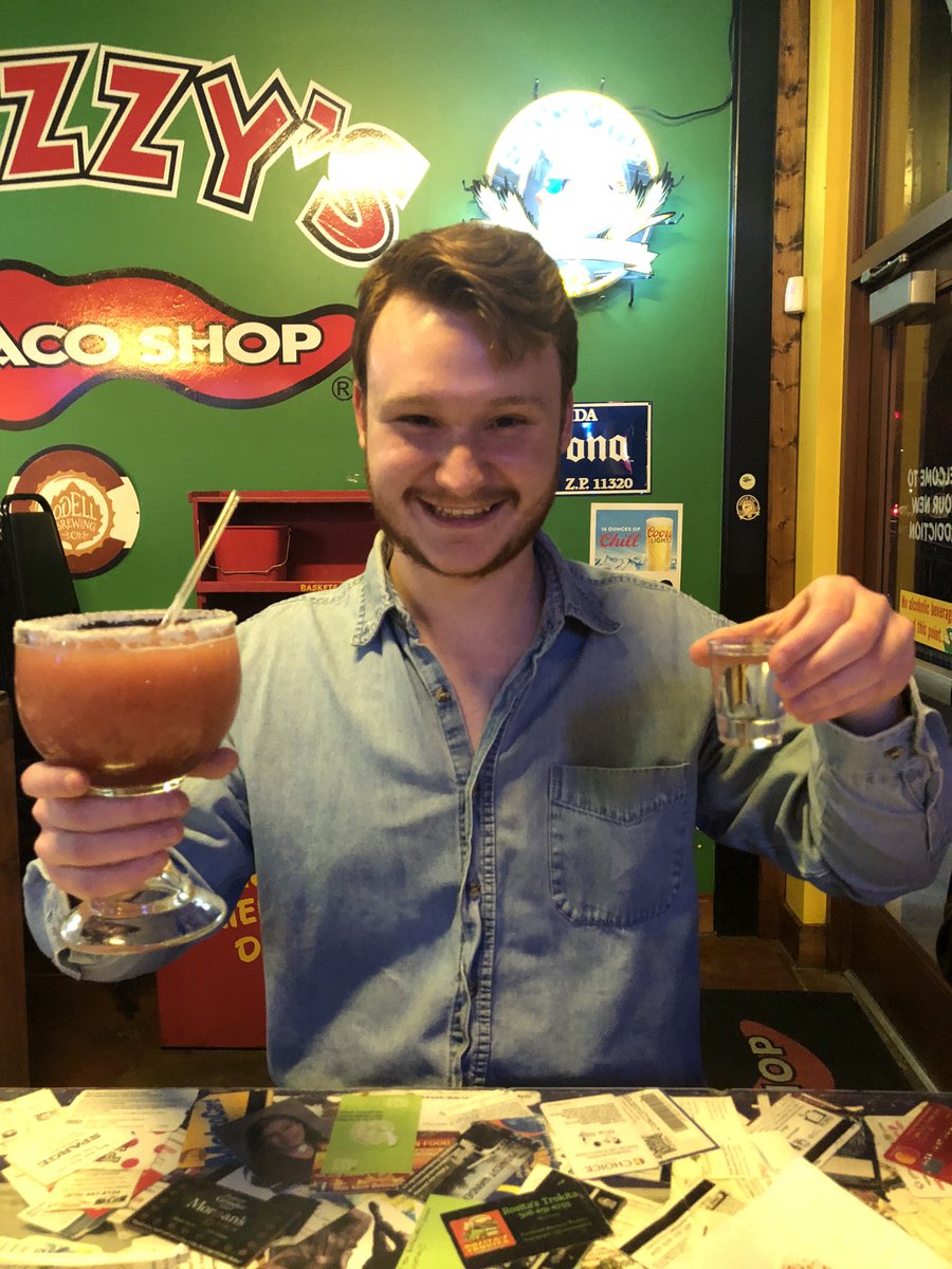 TheBestGinger13's tweet image. I’m 21!