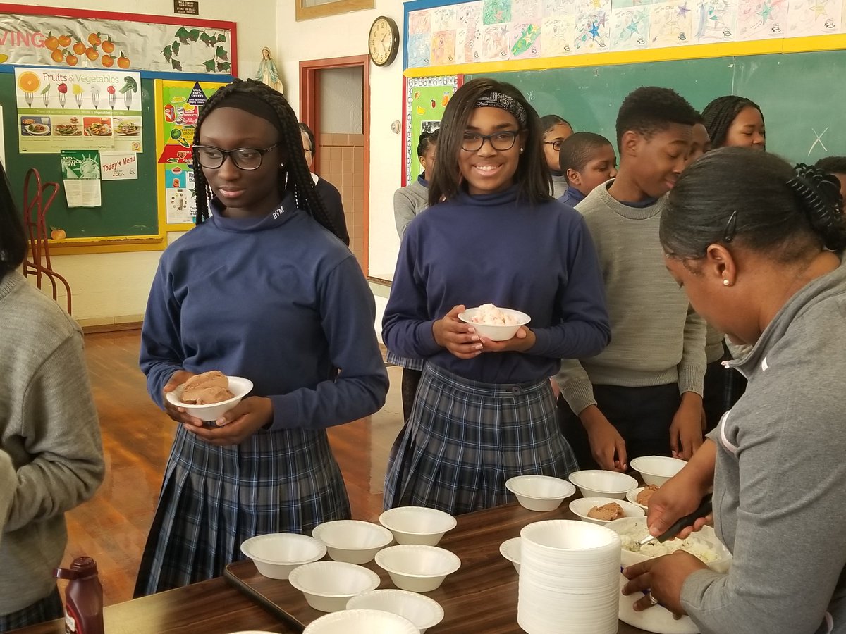 BVMSchoolDarby's tweet photo. We love ice cream!! @SrVirginiaBVM @AOPS_Schools @ArchPhilly https://t.co/xJ4vUbjgPG