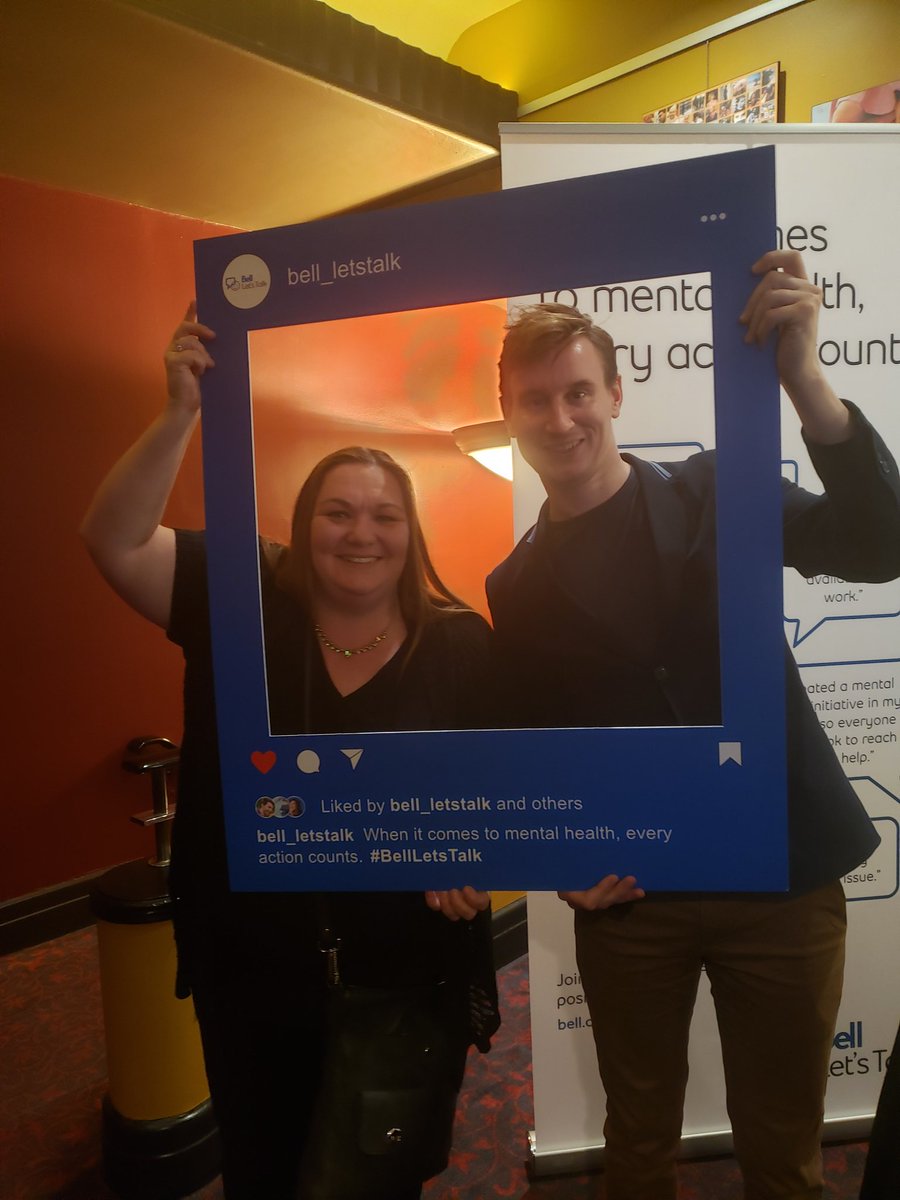 taratopia13's tweet photo. Thank you @DarrellCHammond for so bravely sharing your story in the documentary Cracked Up. It was funny, tear jerking and informative about trauma. #BellLetsTalk https://t.co/vSzl90NCgM