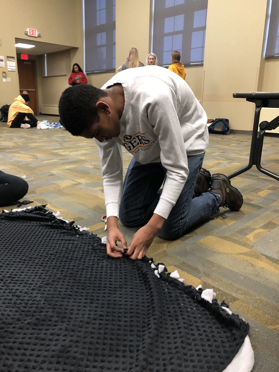 Mizzou APO tweet media