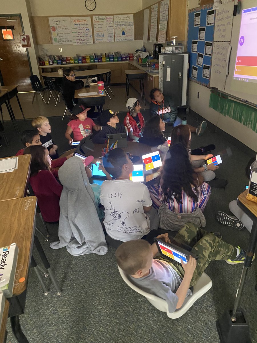 MsMoss10's tweet photo. Student were reviewing context clues Today using @GetKahoot! Students have been learning context clue skills for the past 5 days, and they got to put it to the test! @CSESHawks @CitrusSchools https://t.co/XwCWg5jOj0