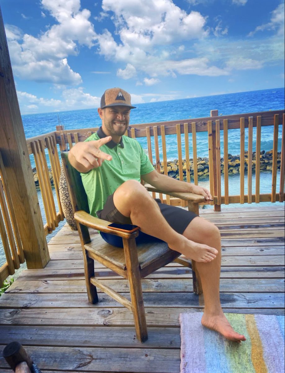 SoyDanielBeta's tweet photo. Momentos claves de la vida en mi lugar clave, la playa. Viaja, porque la plata vuelve, el tiempo no!!!
¿Quién se apunta?

P.D. Les dejé otra 📸 en #Instagram —> https://t.co/SxCOEemZVH https://t.co/MzcwHI5evB