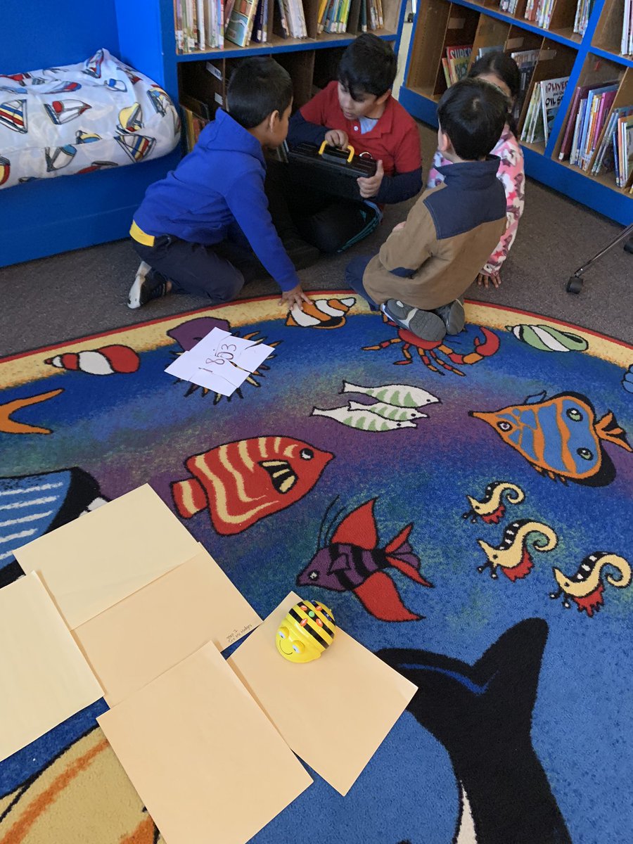 lovinglibrarian's tweet photo. @glma Lewis and Clark with first graders @Clay_Elementary https://t.co/KCtMaRv7uu