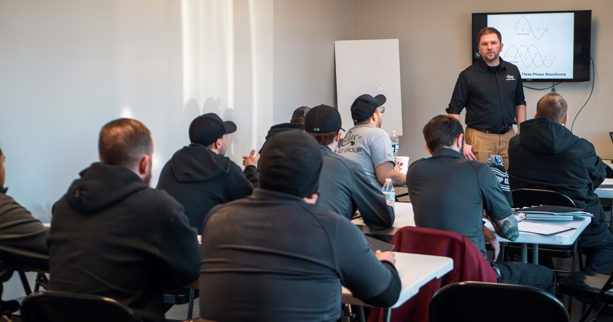 ClarkServiceGrp's tweet photo. Weβre committed to supporting our team by providing regular, reoccurring in-house, manufacturer, and @CFESAteam training. One of our goals for 2020 is to have every technician successfully pass at least one CFESA exam! #CFESACertified #NeverStopLearning #GrowWithUs #GetClarkd https://t.co/3dPrwsW02T