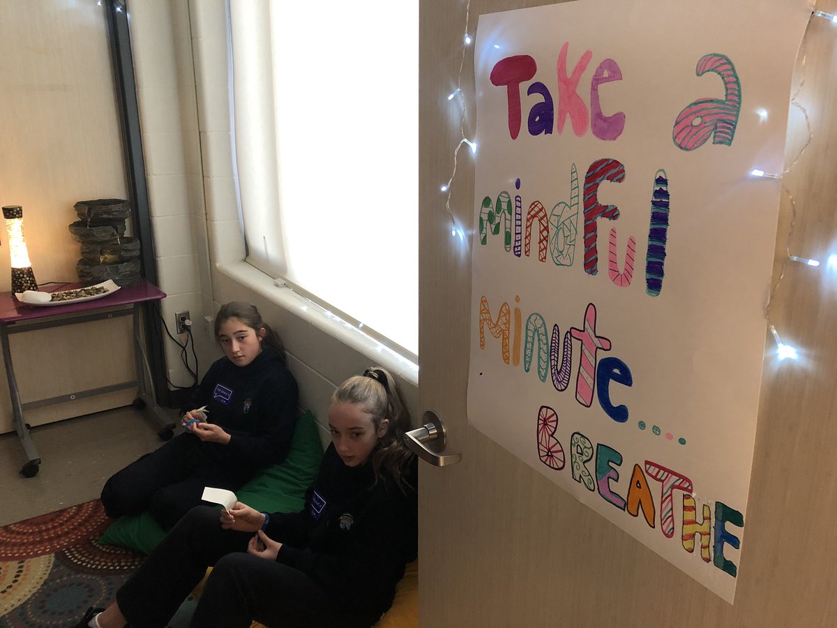 c_chorzepa's tweet image. Thank you @tara_herod for all the awesome activities to help promote #BellLetTalk!