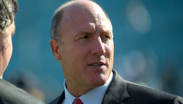 NBCSBoston's tweet image. Ex-Patriots exec Scott Pioli shares a Tom Brady contract negotiation story he says he'll never forget 

nbcsports.com/boston/patriot…