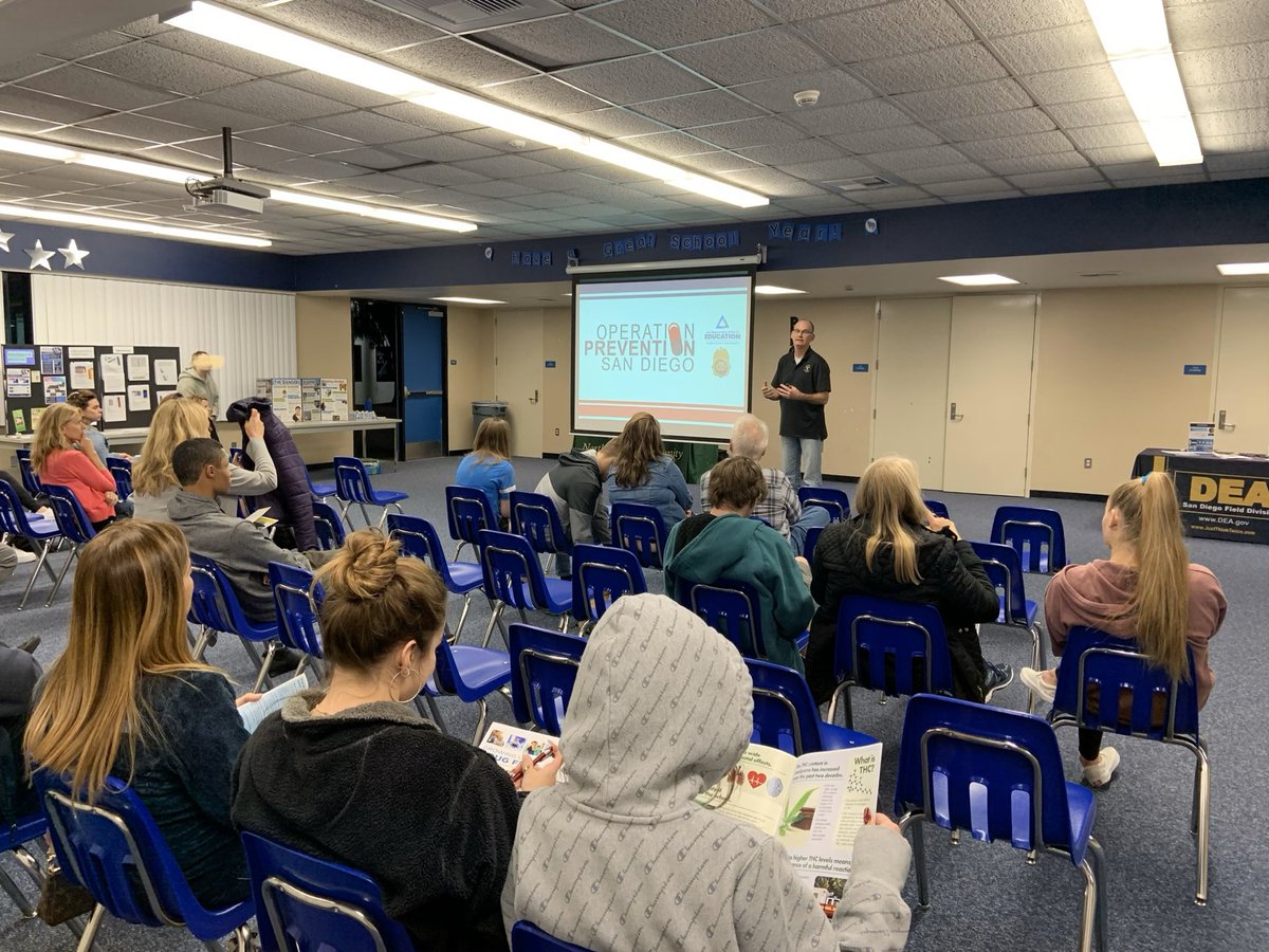 SA Rocky Herron speaking to parents and students