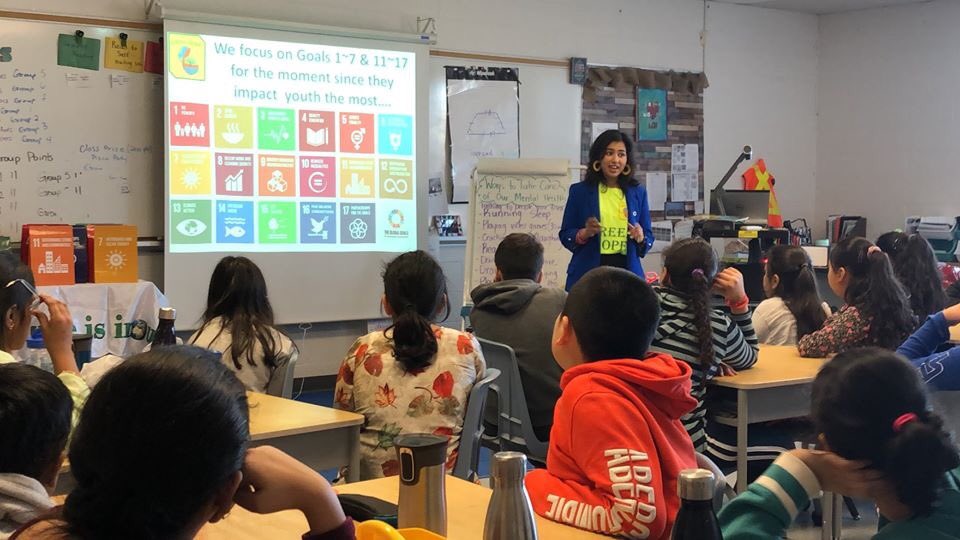 KehkashanBasu's tweet photo. #GreenHope in Ontario, Canada !
Delighted to conduct a workshop for the wonderful students of EF Public School on #localisingtheSDGs! They pledged to take ground level action to protect the planet!
#Education4SustainableDevelopment is essential 4 achieving a #sustainablefuture! https://t.co/WkOLR65z5r