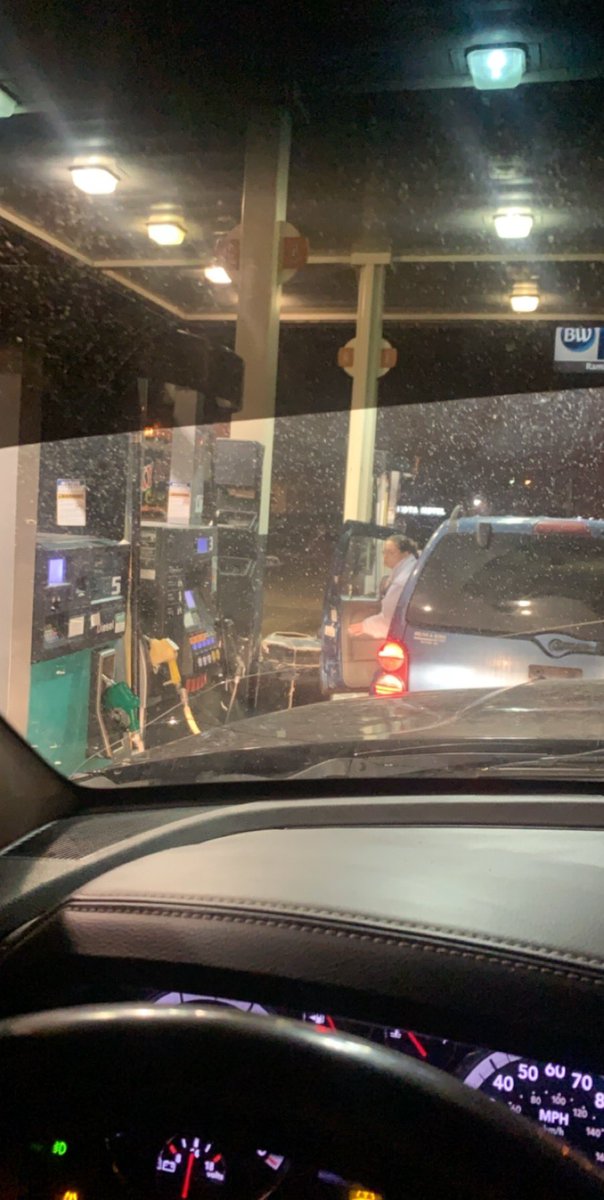 daltonpodoll's tweet photo. People that pull up to the diesel pump to fill gas have a special place in hell https://t.co/PyqDYEOqUS
