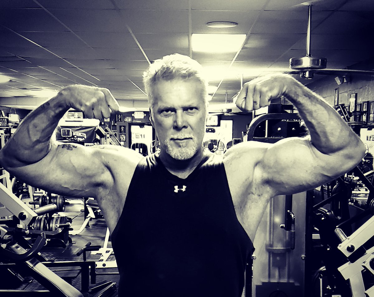 RealKevinNash's tweet photo. 60.5 years on this planet. Still grinding, still taking life moment by moment....day by day. Tomorrow will be the best day of my life. Because I'll live it in my terms. Each moment as it arises https://t.co/RYBqocZk46