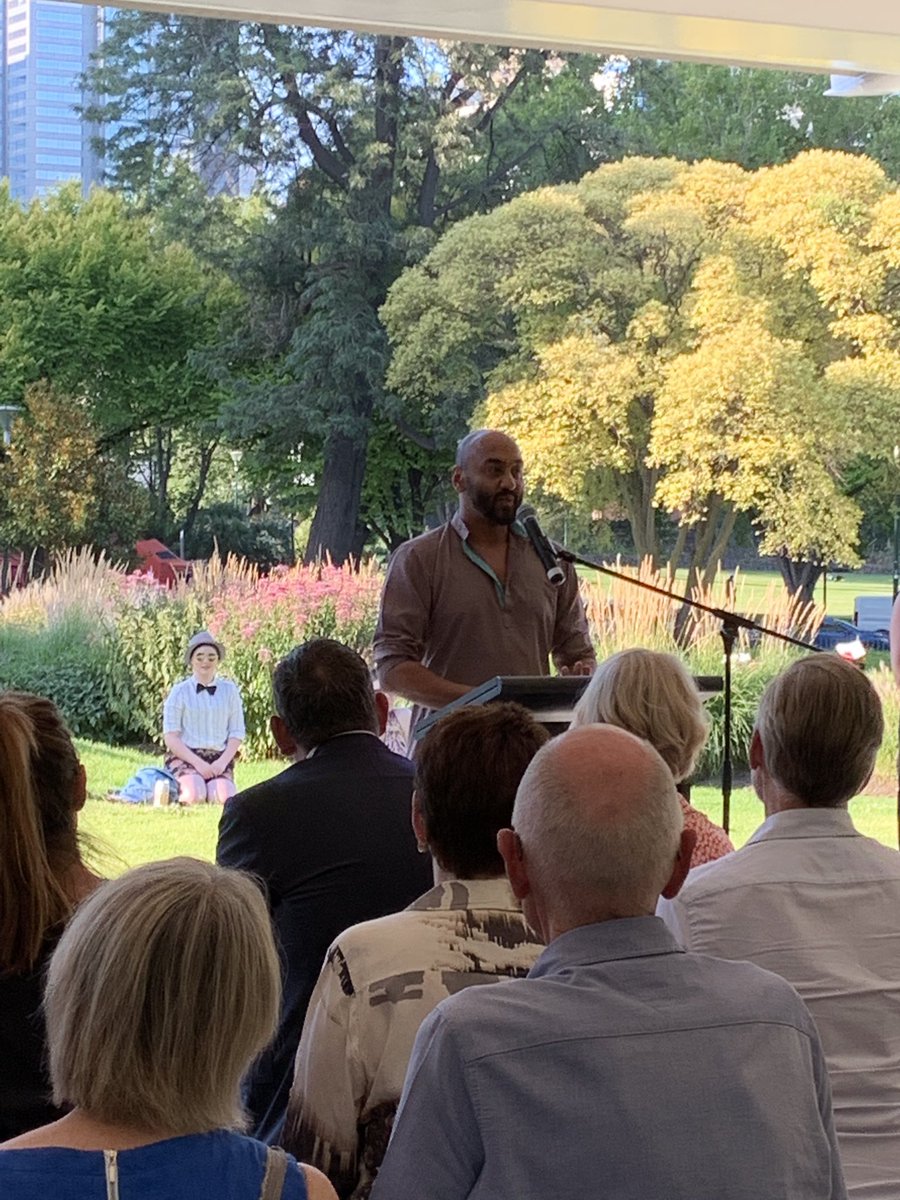 ‘Yay to people who write plays! ... It’s probably the only 10 minutes we’ll get acknowledged as books ever again’ #vpla2020