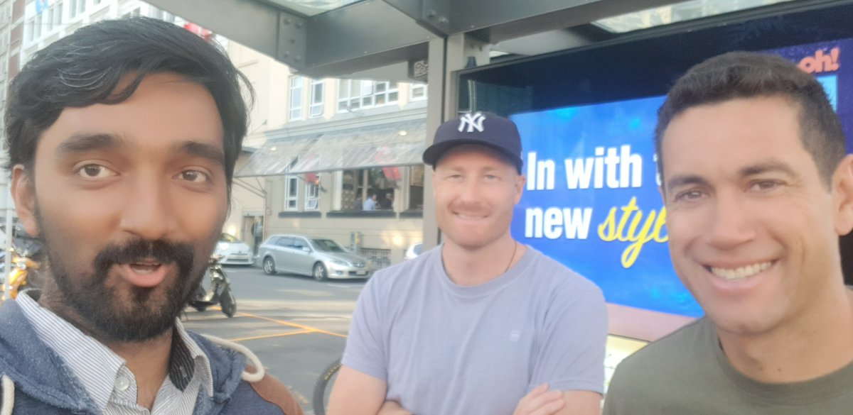 rjohnasruby's tweet image. Saw randomly @imVkohli and @klrahul11 on road. Asked for selfie, Kohli denied.Just shake hands and left.
Later at a signal, see @RossLTaylor &amp;amp; @Martyguptill behind me waiting too.They were happy for a selfie. 

&quot;Legends Inspire&quot;, hope I can inspire others with my software work.