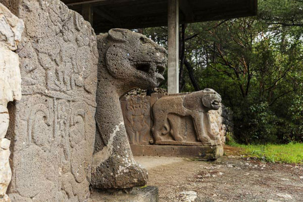 DunyaninRenkler's tweet image. Kilikya, Tarsus, Adana, Karatepe ve Antakya&apos;nın kadim bölgelerine doğru bir yolculuğa çıkıyoruz... Bu turumuzda bize bereketli topraklar, Toros Dağlarının manzarası, antik kültürlerin mirası ve yöresel lezzetler eşlik ediyor. Tur detayları linkte. 🌄 bit.ly/3aOgV2h