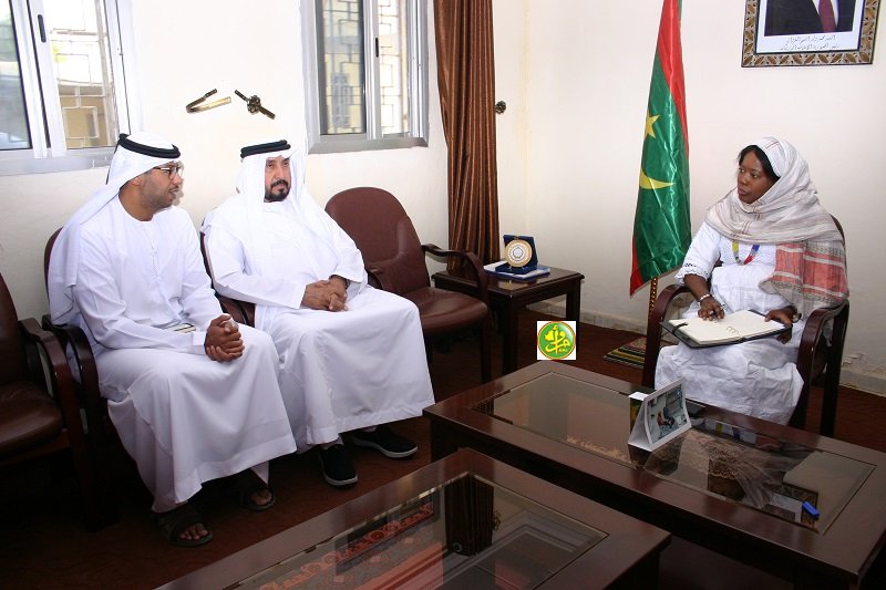 Nktt, 24/01/20
La Ministre du <a href="/MASEF68949550/">@MASEF</a>, Dr Nene Oumou D'effacer Kane, a reçu SEM. Hamad Ghanim Hamad Lemhairi, Ambassadeur des Emirats Arabes Unis. 

La rencontre a porté sur les moyens de consolider  les relations bilatérales existant entre les deux pays. 
<a href="/MASEF68949550/">@MASEF</a>