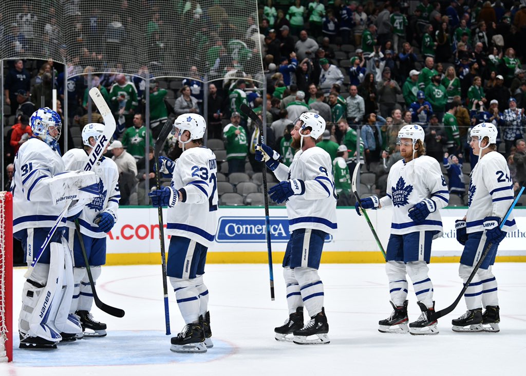 MapleLeafs's tweet photo. Yeehaw!

#LeafsForever #BellLetsTalk https://t.co/5VqpFqfjIQ