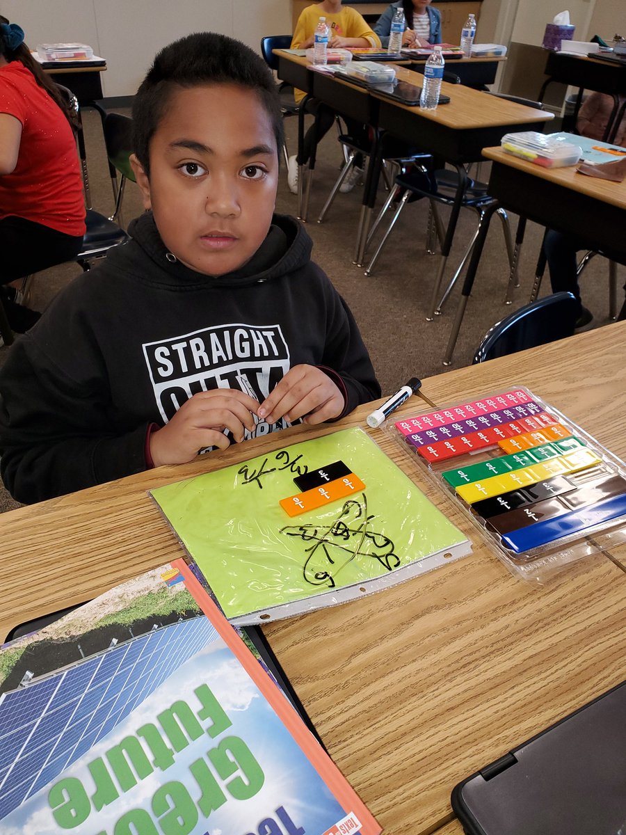 FowlerEagles18's tweet photo. Fourth grade Power Hour!!! We are working on ordering and comparing fractions. https://t.co/1ycCsvhGxg