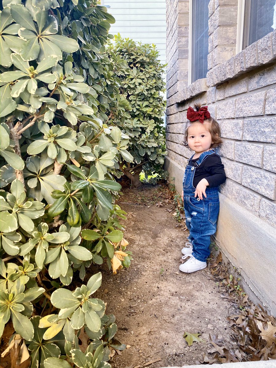 KendraMendoza24's tweet photo. Wow own child really out here giving me baby fever 😻 #modelchild #Fashionista https://t.co/XoMJKpN0Ox