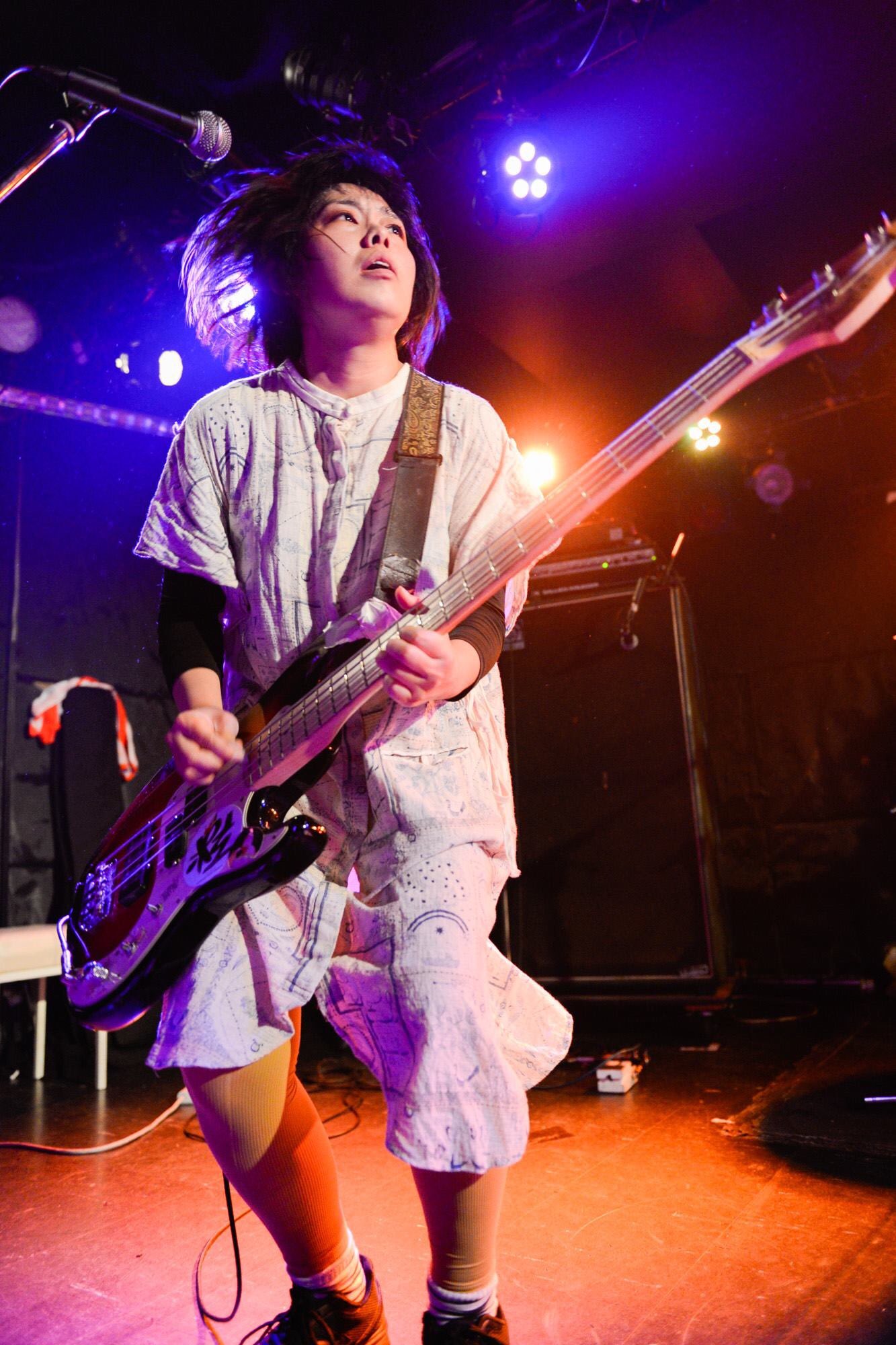 周 あまちゃん カッコイイ女性ベーシストを貼る Bleach 385 Zazen Boysのmiyaさん T Co 8uuen2ugan Twitter