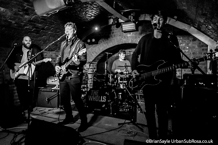 LookingAtYouUK's tweet photo. Not seen @BigBambora for ages, looking to catching them again on Saturday in the @thezanzibarliv for @This_Feeling with @GOLDBEACHUK and @thelilacsband also playing #Liverpool #ThisFeeling #SoundsinLiverpool https://t.co/vQSxJY18UP