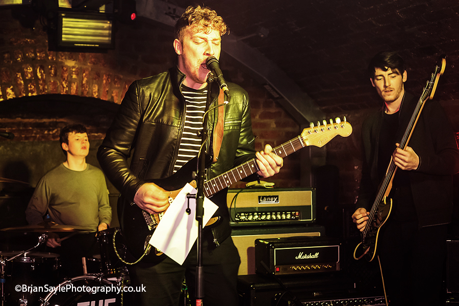 LookingAtYouUK's tweet photo. Not seen @BigBambora for ages, looking to catching them again on Saturday in the @thezanzibarliv for @This_Feeling with @GOLDBEACHUK and @thelilacsband also playing #Liverpool #ThisFeeling #SoundsinLiverpool https://t.co/vQSxJY18UP