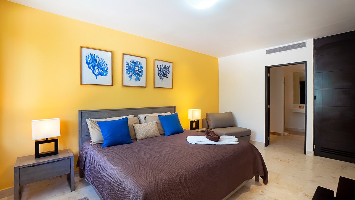 BricRealEstate's tweet photo. The Elements has a 2 bedroom unit for sale! It has a huge kitchen, 2 bathrooms, laundry area and a large terrace overlooking to the pool. This apartment comes comes fully furnished and equipped.
Click here: https://t.co/L6j93YfwwG for more info.
#PlayaDelCarmen #RealEstate #beach https://t.co/JrGKSMFcOv
