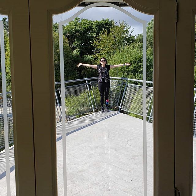 Justinflynn's tweet image. Room with its own bow...cany ift.tt/2Ubvkj1