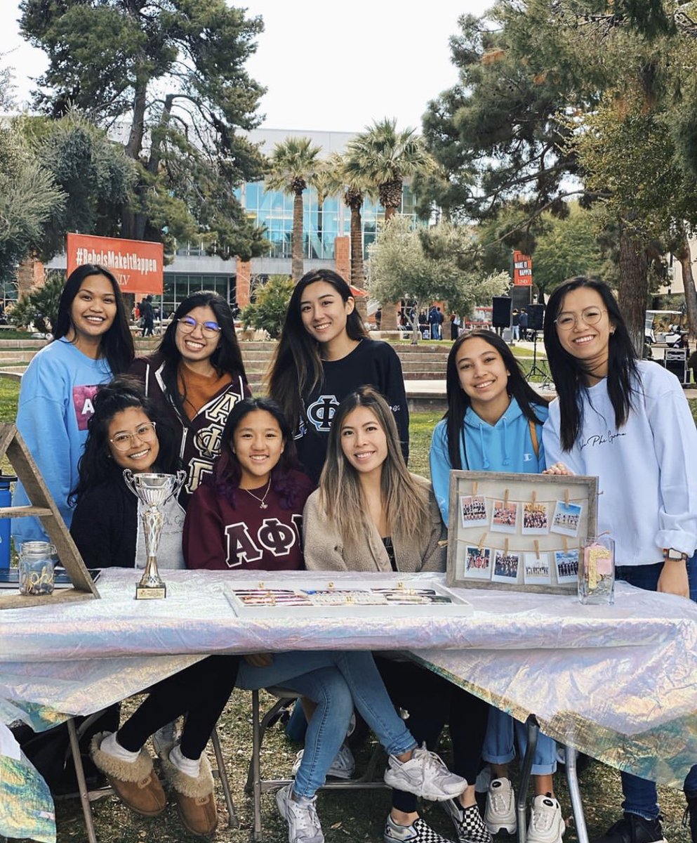 Another great day of tabling! 

We’re stronger, together! 😚🌷💕
