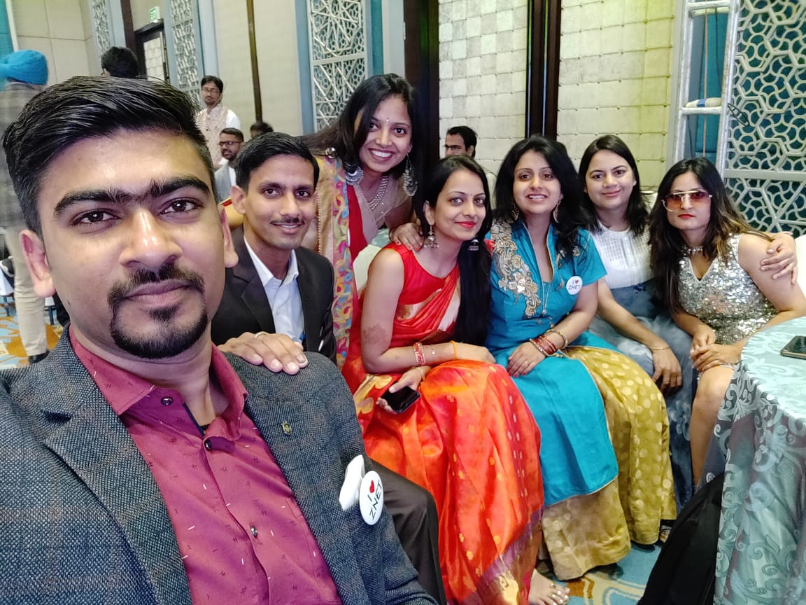 10swatimishra2's tweet photo. What could be better than being a part of this amazing journey at @ZNetLive_Host/@RackNap & celebrating its 10 years of success 🥳🥳
And being recognized as the "Star Performer of the Year 2019" was the icing on the cake...Another milestone🏆🤩
#ILoveZNet #10YearsAndCounting https://t.co/9mbIUS10FC