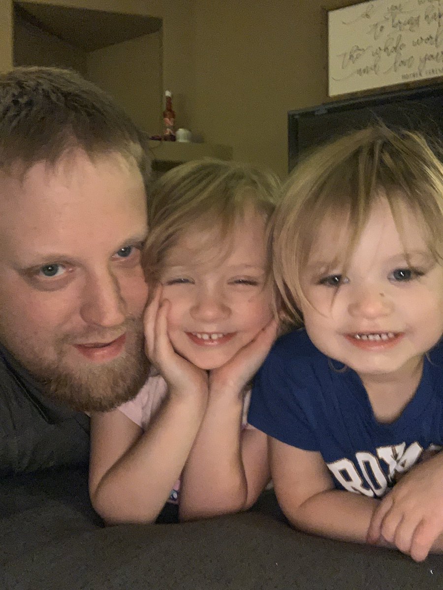 Every day I wake up and my only goal is to make them proud of me. They are my world and I wouldn’t change this for anything.  #girldad #mamba