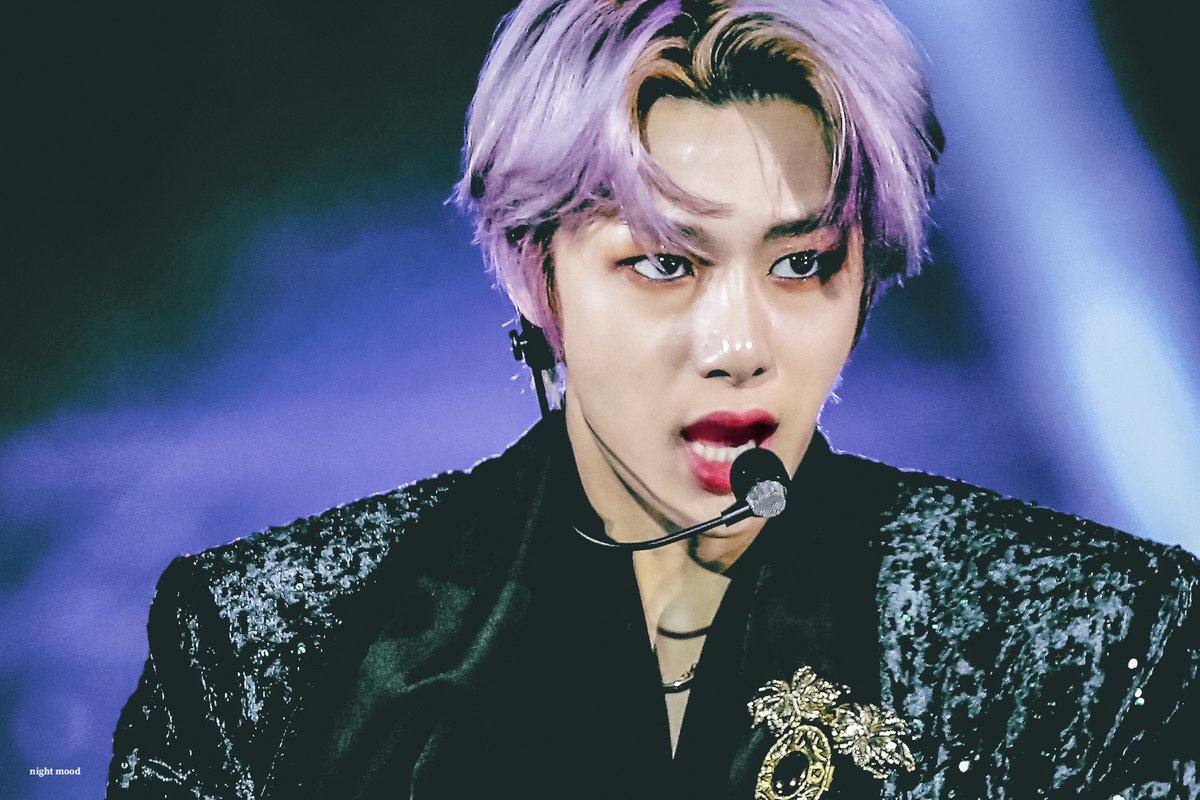 nightmood0115's tweet photo. 191227 
#형원 #HYUNGWON #MONSTAX https://t.co/piNrlS2ZcQ