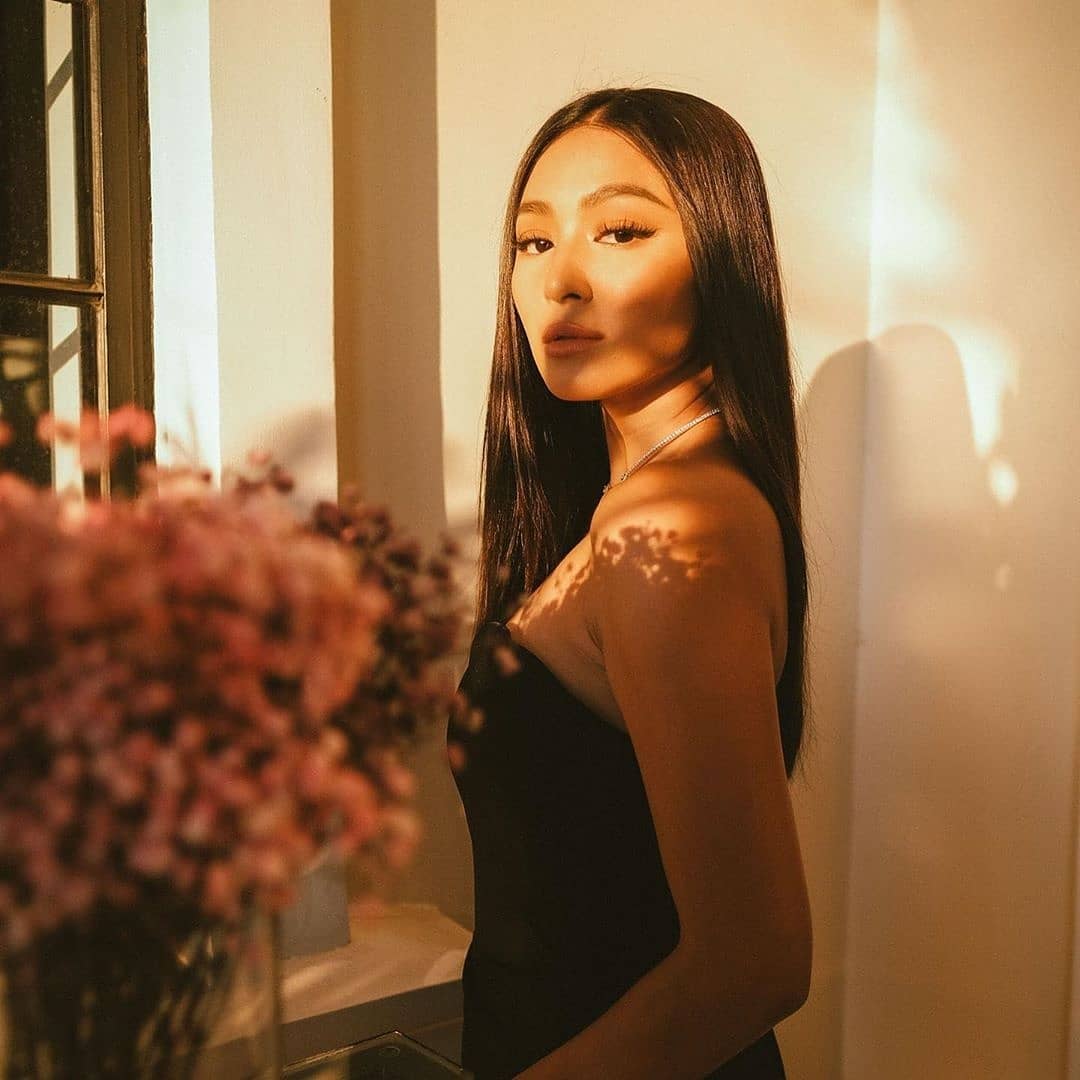 jdn_always's tweet photo. Nadine’s out and about #ConditionedforGreater 🖤
Taken with the Fujifilm X-T30 + XC 35mm f/2
#FujixMagic #FujifilmPH #XT30 #xc35mmf2
©magicliwanag https://t.co/wHECbG2a2A