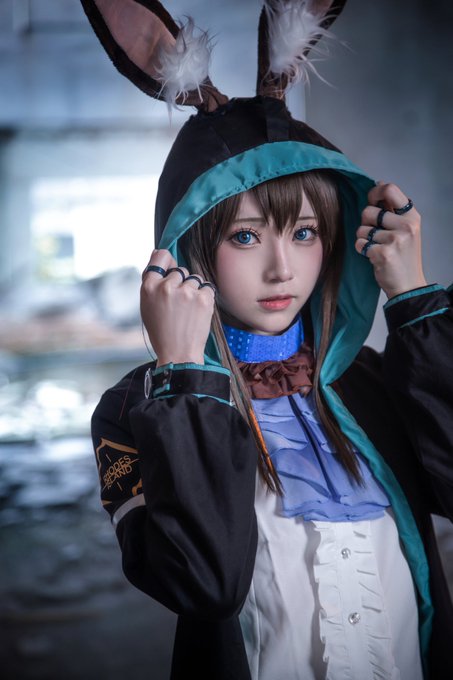 Twitterのコスプレ画像32