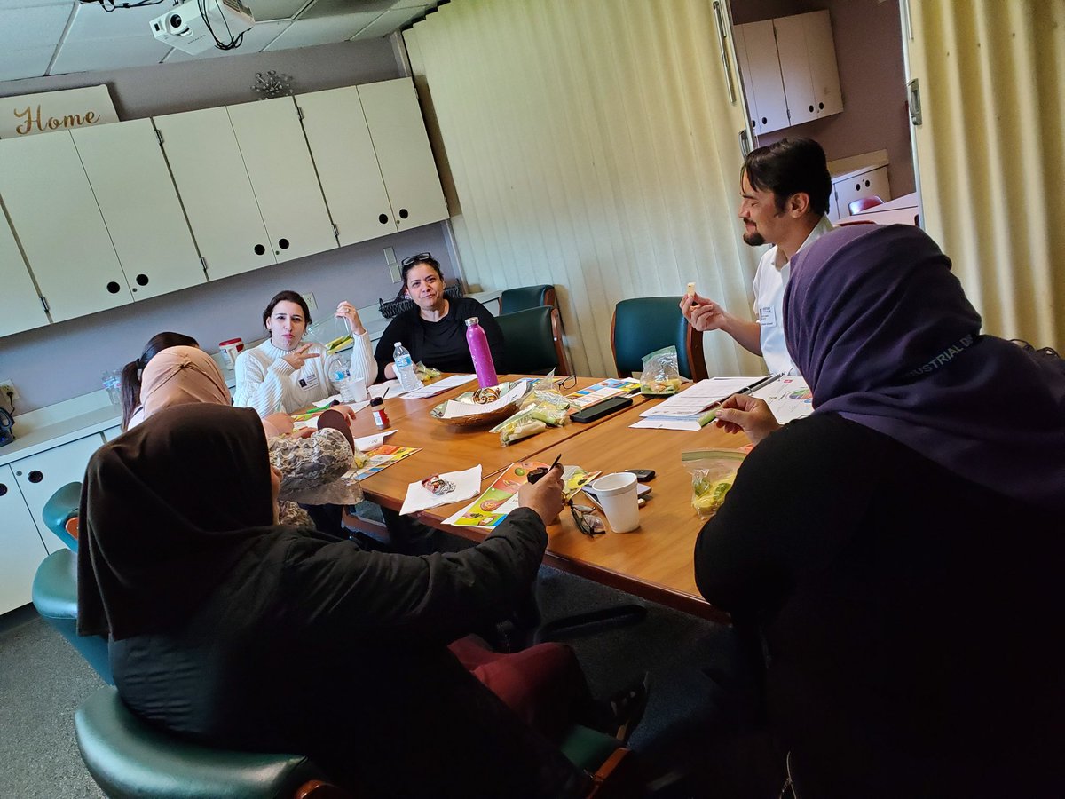 @selwatoma (@selwatoma) on Twitter photo #3 nutrition class..a lot of question..laughs..potluck for the last session next week @EmSTEAMCVUSD <a href="/FACETeam6/">cvusd_FACE</a> <a href="/davidmiyashiro/">david miyashiro</a> <a href="/CajonValleyUSD/">CajonValleyUSD</a> <a href="/CandlerSandra/">Sandra Candler Wafer</a> #3 nutrition class..a lot of question..laughs..potluck for the last session next week @EmSTEAMCVUSD <a href="/FACETeam6/">cvusd_FACE</a> <a href="/davidmiyashiro/">david miyashiro</a> <a href="/CajonValleyUSD/">CajonValleyUSD</a> <a href="/CandlerSandra/">Sandra Candler Wafer</a>