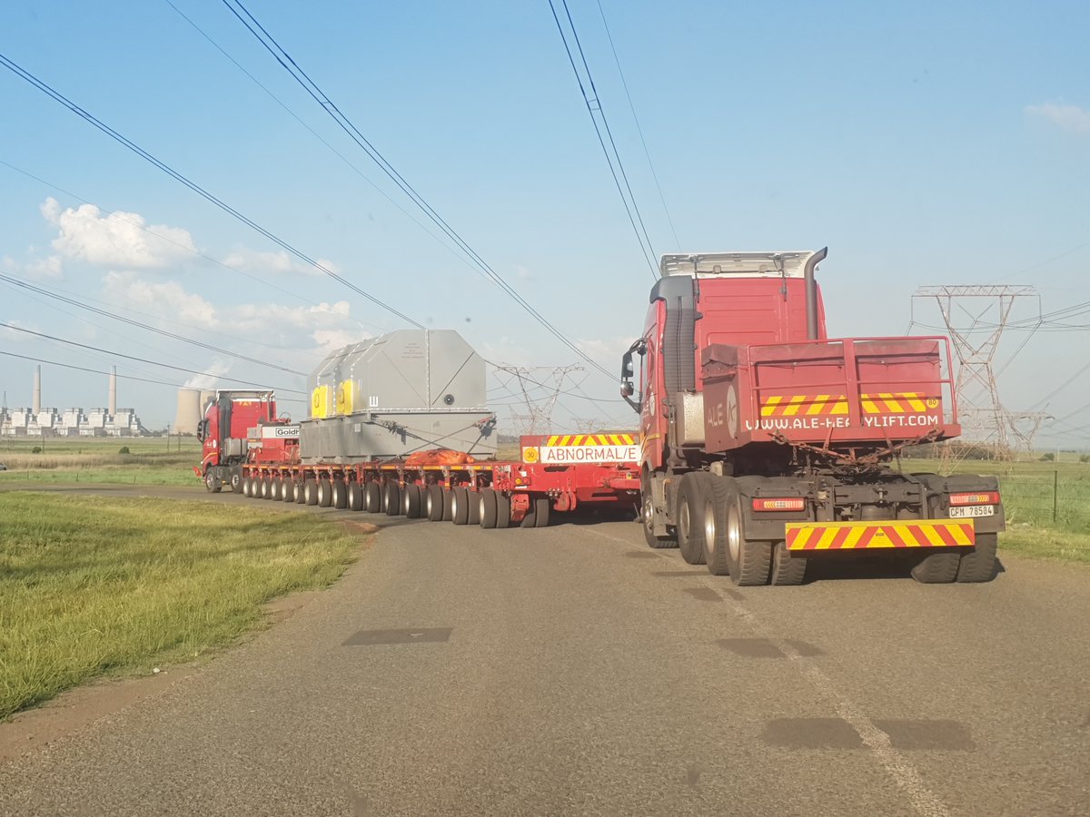 mammoetglobal's tweet photo. In 2019, #ALE completed the replacement of a generator at one of South Africaβs largest power stations, reducing downtime to an absolute minimum. Read more: https://t.co/HYWmGCc6ev
#ConventionalPower #LookingBack https://t.co/vY5QkPLbeG