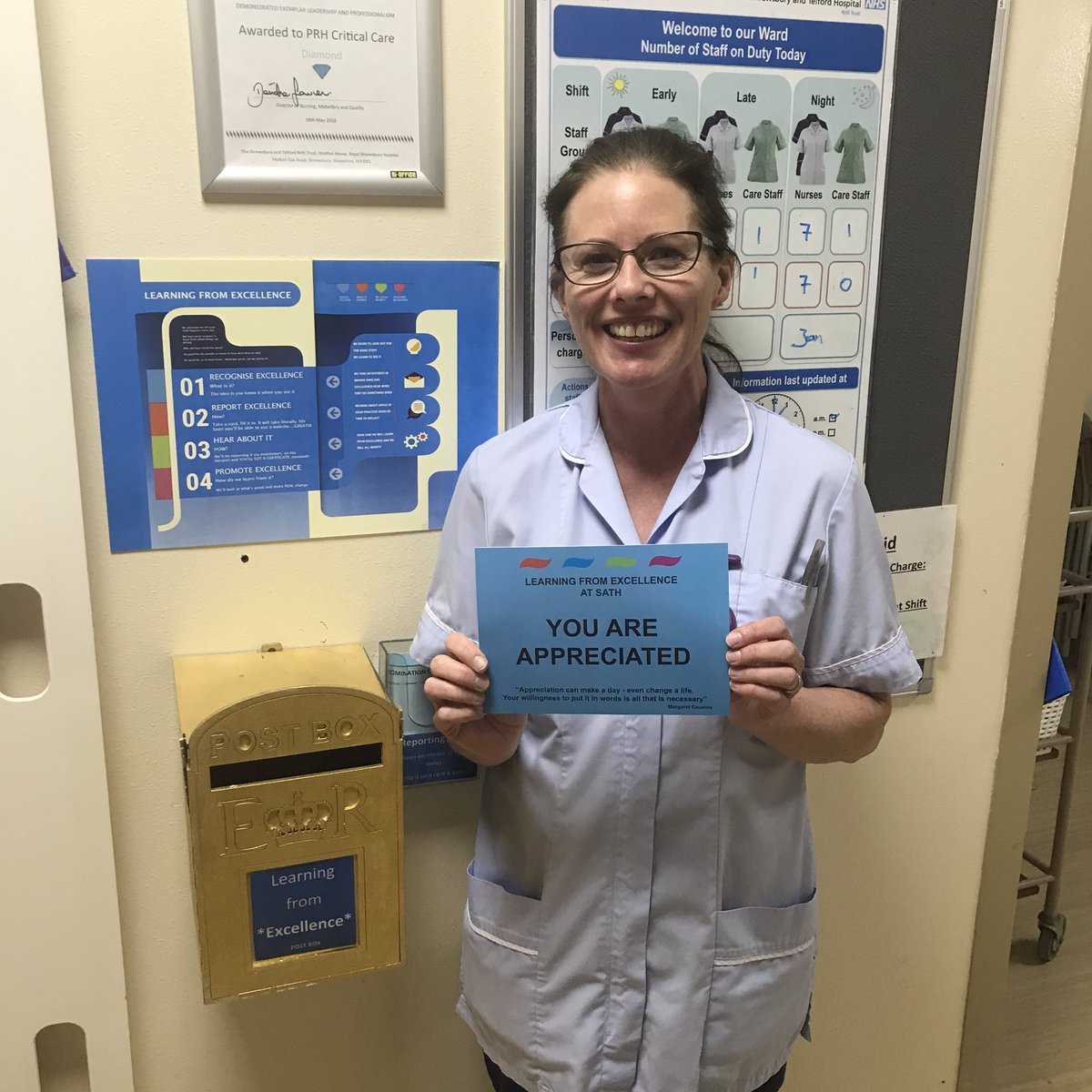 Here’s #ITUsuperstar Rose who was nominated for her patience &amp; going the extra mile which led to improved outcomes for one particular pt 🤩✨🥰👏 thank you! <a href="/SaTHCritCare/">SATHCriticalCare</a> <a href="/sathNHS/">SaTH</a> <a href="/ashtimms00/">Ash Timms</a> @rosejones16
