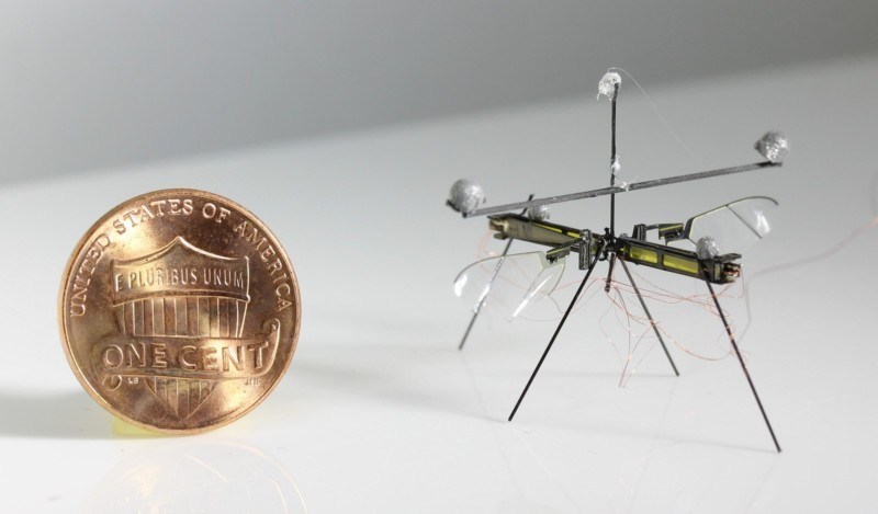 newsburry's tweet image. RoboFly: An insect-sized robot that can fly, walk and drift on water surfaces
#RoboFly #Robot newsburry.com/robofly-an-ins…