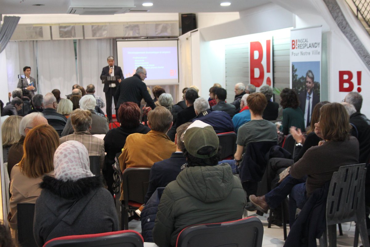 PascalRESPLANDY's tweet photo. Mes 5️⃣ propositions économiques

1️⃣ Baisser la taxe foncière 
2️⃣ Réduire d'un tiers le nombre de jeunes sans emploi ni formation
3️⃣ Mes 10 actions pour le centre-ville
4️⃣ Soutenir et structurer les filières d'avenir à Béziers
5️⃣ Mieux accompagner nos entreprises
 🙏 https://t.co/OJaR7EFItv