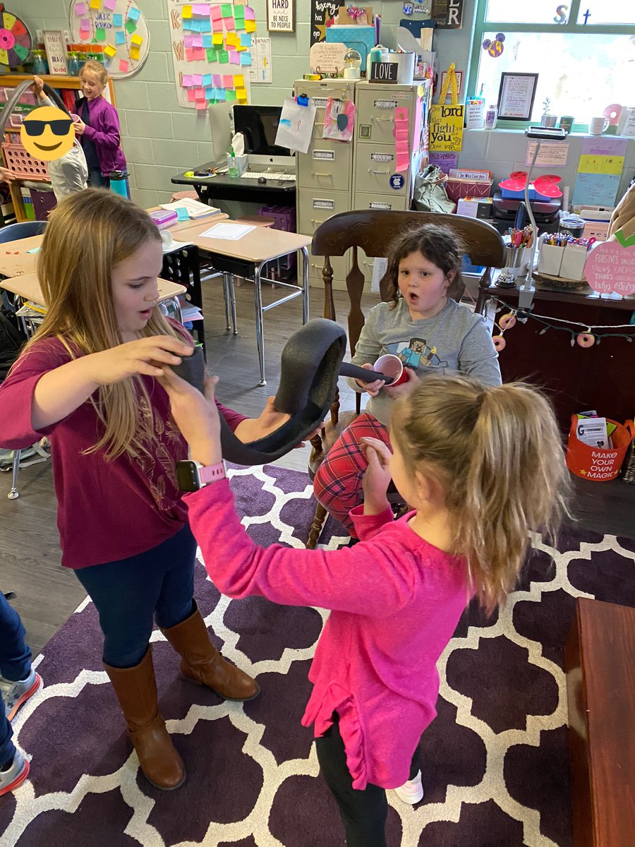 MYESSpillers's tweet photo. The Roller Coaster Challenge is one of my favorite lessons during our forces and motion unit! My scholars made many discoveries about gravity, momentum, and inertia through exploration! 🎢 #wcbemore #setthestagetoengage #bethewildcard #pictureperfectscience https://t.co/aR1gO9BlXm