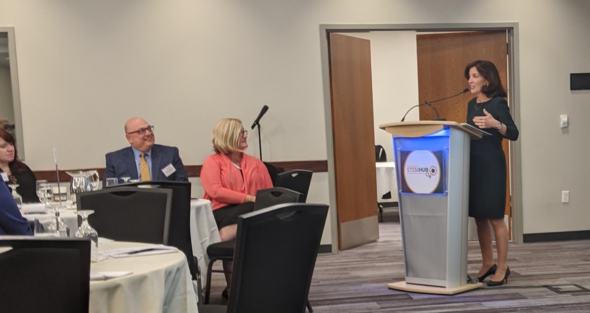 The Capital Region #STEM Hub is going to lead our region’s future workforce development efforts. I appreciate the broad representation in the network committed to diversity, equality, &amp; inclusion. @LtGovHochulNY <a href="/JDragoneCRB/">Joe Dragone</a> <a href="/EmpireSTEMNY/">Empire State STEM</a> <a href="/SUNYEmpire/">Empire State University</a> <a href="/SIMAlbany/">SIM Albany</a> <a href="/CapRegionBOCES/">Capital Region BOCES</a>