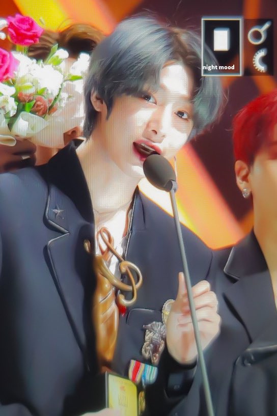 nightmood0115's tweet photo. 200130
#형원 #HYUNGWON #MONSTAX https://t.co/gcC8hGRHVA