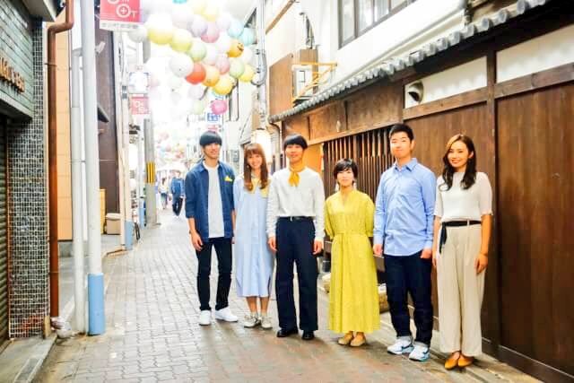 panda_ov's tweet photo. 【追加】
ゲストバンドのアカウントです！

健太郎のお姉ちゃん (@kentaro_ov)

One Voices 2～4回生の三世代バンド。
ゆずの楽曲を中心に明るい邦楽を歌っているグループです！ https://t.co/qo0Ow8xYOk