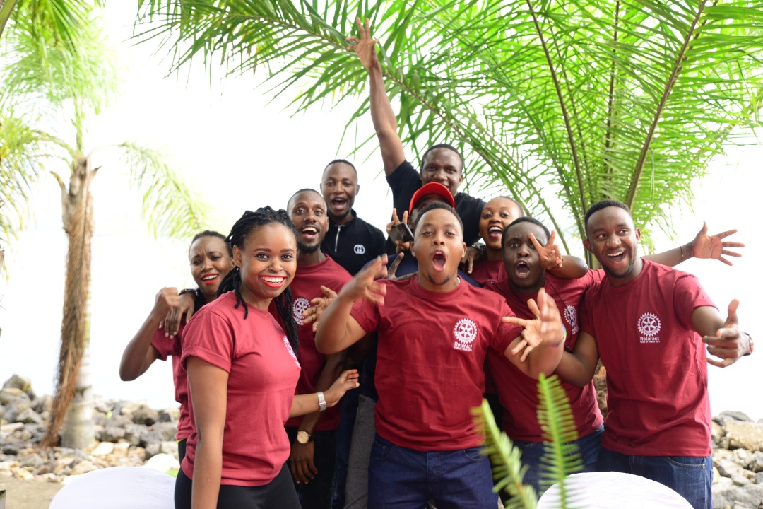 RCkigalicity's tweet photo. If you are not having fun outside your #Rotaract cub fellowship, we are sorry! 😊 As we warm up for #RCKCFellowship kesho, it's #Throwback time to some of the unforgottable moments in here! Got a fav pic with your RCKC fam? Share with us in the comment section! #RotaryConnects ✊ https://t.co/yiFXCXG52c