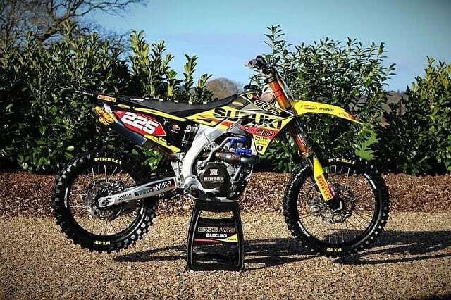 @charleslefrancois and his @sr75worldteamsuzuki RMZ looking clean and ready to rock at the next @arenacrossuk 🤘

Check out @arenacrossuk to get your tickets for what is always an awesome night out 👌🏁 #samcosport #teamsamco #arenacross ift.tt/2RGHlvf