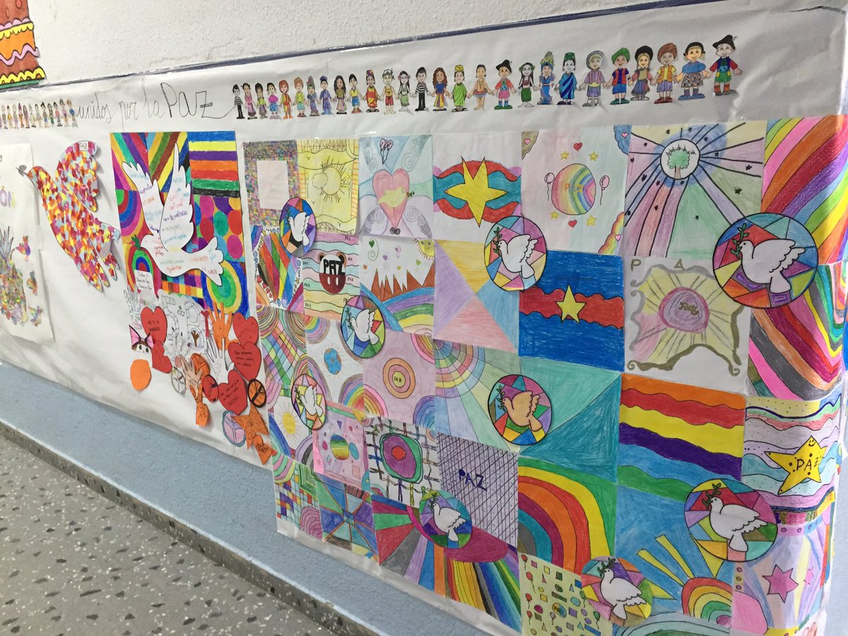 Colegio_StaRita's tweet photo. Hoy imaginamos un mundo mejor. “¡Cómo me gusta vivir con Paz!” Coro de #lineamusical #diadelapaz #AprehendiendoHistorias https://t.co/1JxU0VWHlz