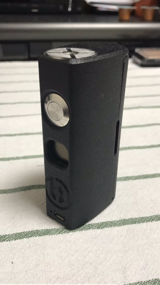 cheki215's tweet photo. Vape droid気になるお友達は
おらんかのぉ?
#vape放出
#vape放出品
#vapedroid
#26650 https://t.co/cGd3PRzd6S