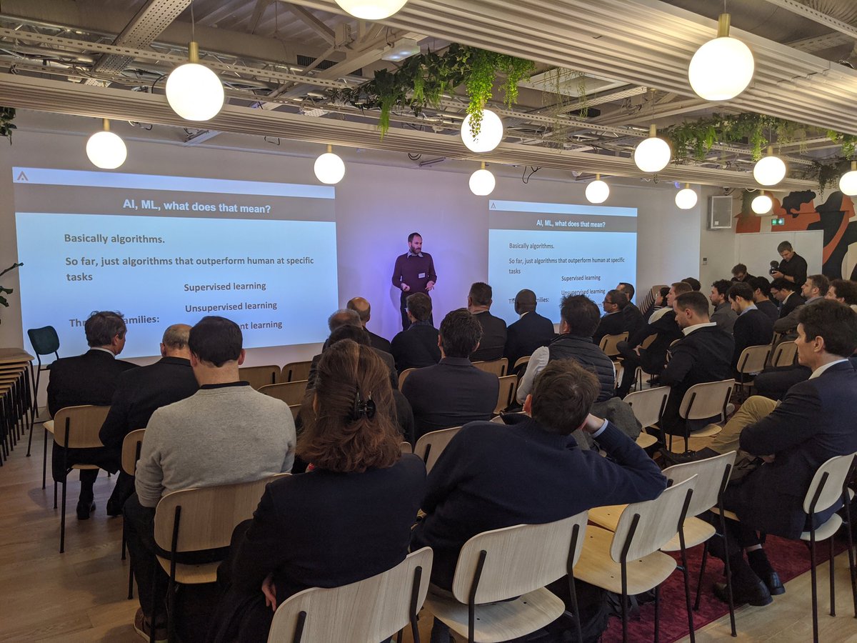 Regards croisés sur l'#IA #deeplearning en entreprise : l'éclairage académique de Matthieu Jonckheere et Pascal Moyal, professeurs en mathématiques 💡