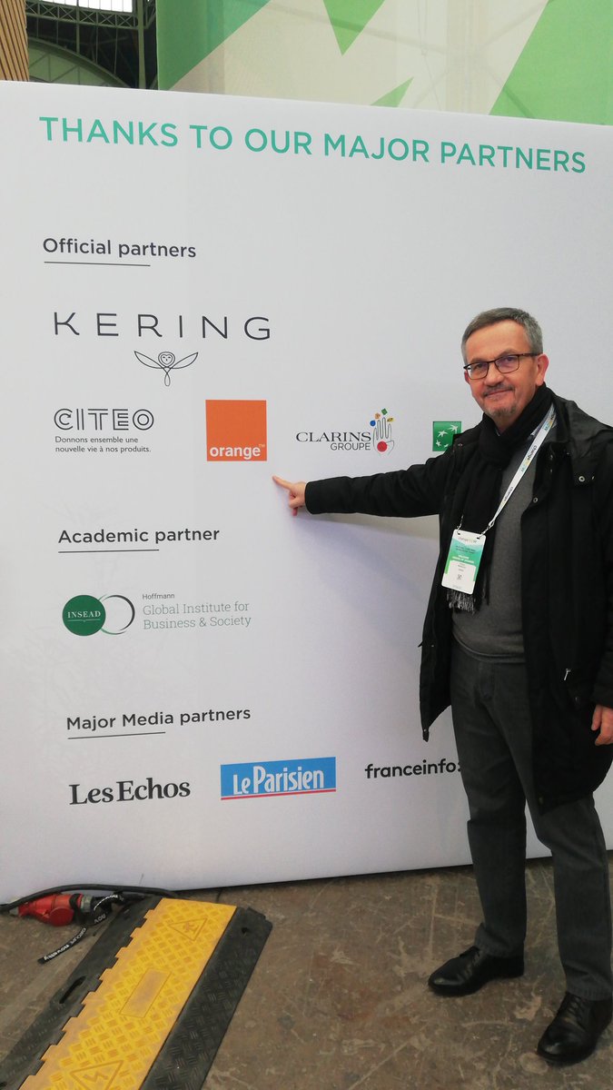 sofia0nadir's tweet photo. Welcome Heroes of Change _ Change Now Summit by #Orangevents https://t.co/xVHnmVHAx9