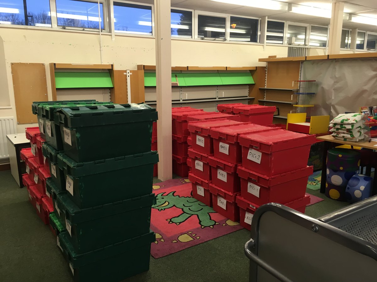 WSCCLibraries's tweet photo. It's all go with #HenfieldLibrary's refurbishment - the books are safely stored away and the new shelving is being assembled! 😁📚 We can’t wait to reopen our doors on Thurs 6 Feb. More info: https://t.co/UVhj4V2uOQ #Henfield @fg_library @HorshamDC @HenfieldHub @henfieldmuseum https://t.co/djgRi5vQzR