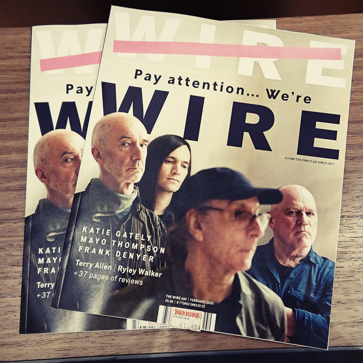towervinyl's tweet photo. 【#TowerVinyl書籍部】#WIRE が表紙のWIRE最新号入荷しました~!不滅のポストパンク・レジェンド、ワイアーの15作目となる新作「Mind Hive」LP盤は2月上旬入荷予定!ご予約受付中です!
https://t.co/oXSctXNukg
#towervinyl #thewire #wiremagazine https://t.co/DtsAQsvBxY